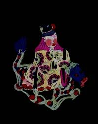 龍に乗る中国の神。中国の民芸品、ペキン。