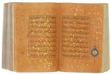 イランのティムール朝または白羊朝（中国の紙に金、インク、着色顔料）