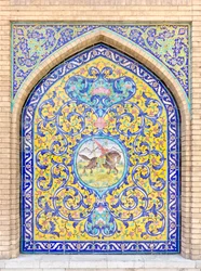 イラン、テヘランのゴレスタン宮殿のタイル細工（写真）