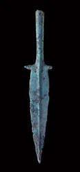 文明のドンソン：青銅製の短剣。紀元前300年〜紀元後200年。ベトナムから。パリ、ギメ美術館、国立アジア美術館