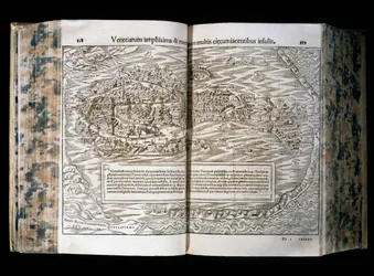 ヴェネツィア、コスモグラフィアのイラスト、セバスチャン・ミュンスター作（1488-1552）、木版画、31x22 cm、H.ペトリプリント、バーゼル