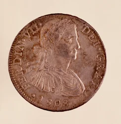 スペインの銀貨（8レアル）：フェルディナンド7世（フェルディナンド）の時代（1808-1833年）。1808年 直径3.9cm ナポリ、ムゼオ・アルケオロギコ