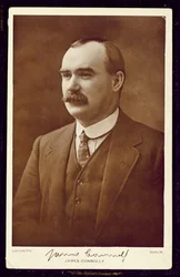 ジェームズ・コノリー（1868～1916年）撮影：ラファイエット、ダブリン、1910年頃（セピア色の写真）