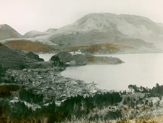 1900～1915年頃の箱根・芦ノ湖（写真）