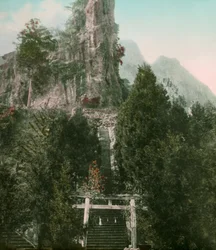 1900～1915年頃、群馬県妙義山の眺め（写真）