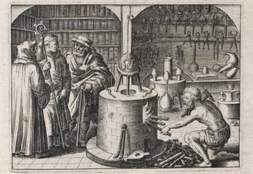 3 人の学者が錬金術のワーク ショップで、オーブンと器具を使用して会話します - Theodore de Bry (1528-1598) による彫刻、Michael Maier (1569-1622) による錬金術論文「Tripus avreus, hoc est, Tres tractatus chymici selectissimi」