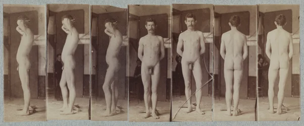 立っている男性のヌードモデルの写真ジョセフ・スミス、c。 1883年。
