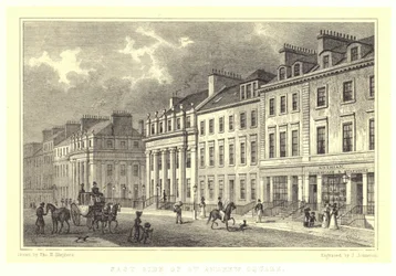 セント・アンドリュー・スクエアの東側（彫刻