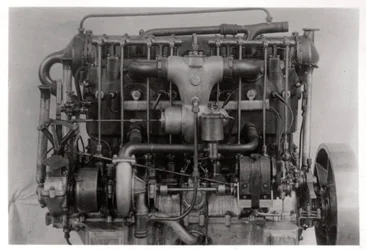 ツェッペリンLZ 6の115 PSダイムラー飛行船エンジン、c1909-1910 1933