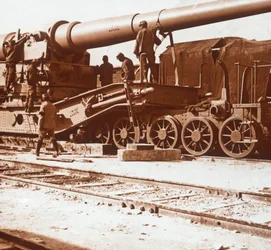 フランス北部、マイリーのルイーズという名前の370鉄道銃、c1914-c1918