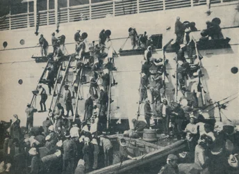 1936年の横浜港での新しい石炭採掘方法