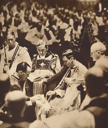 右手用手袋、1937年5月12日