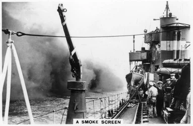 駆逐艦が設置した煙幕、1937年