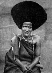 ベジャナイルまたはバグガラ族の女性、アフリカ、エチオピア、1922年