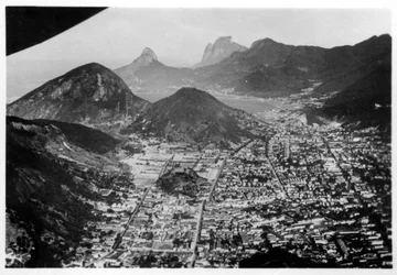 1930年にツェッペリンから見たブラジル、リオデジャネイロの航空写真、1933年