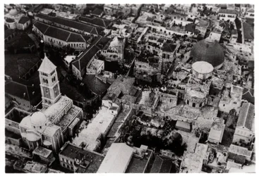 1931年、1933年にツェッペリンから見たパレスチナ、エルサレムの聖墳墓教会の航空写真