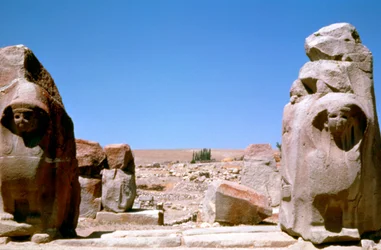 エジプト、アラカフユック近くの古代遺跡
