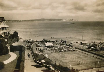 Bandstand＆Tennnis Courts、シャンクリン、IW、c1920。