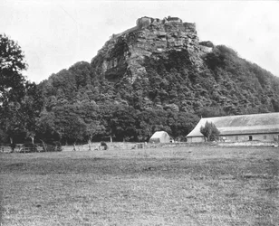 ビーストン城、チェシャー、1894。