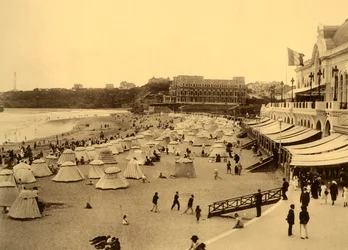 ビアリッツ-ラプラージュアンドザミュニシパルカジノ、c1930。