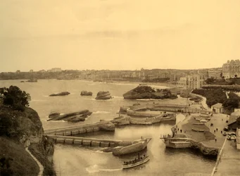ビアリッツ-Le Port des Pecheurs、c1930。