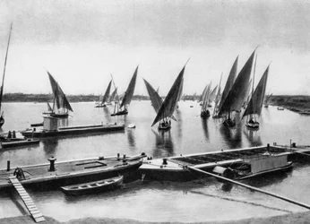 ナイル川、カイロ、エジプト、c1920sのボート