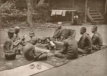 弟子入りの僧侶、1900年。