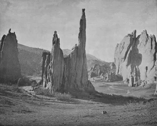 大聖堂の尖塔、神々の庭、コロラド州、米国、c1900。