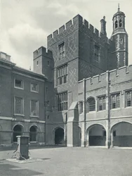 回廊と大学図書館、1926