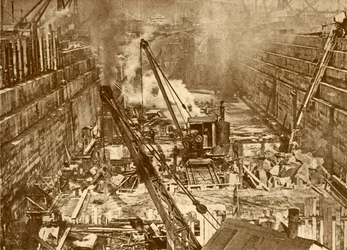 スウォンジーで乾ドックを建設、c1930。