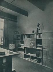 ハンスハートルが設計したライブラリのコーナー、c1927