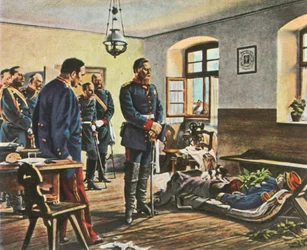 1936年8月4日、ドゥアイ将軍の遺体と一緒にフリードリヒヴィルヘルム皇太子。