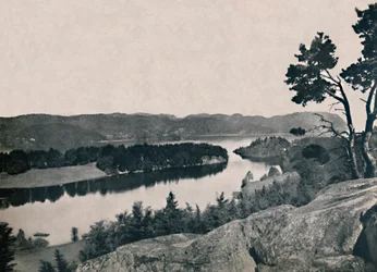 ファリス、ラルヴィーク、1914年。