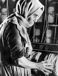 女性の工場労働者、モスクワ、1936