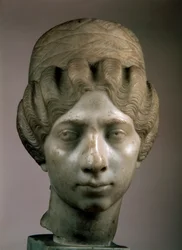 女性の肖像画の頭、シリアの女性、160-170