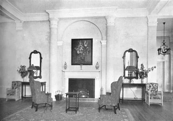 ラウンジの端にある暖炉、ホテルロイヤルバームディアナ、ハミルトン、バミューダ、1924