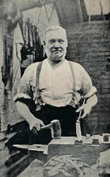 ブレードの鍛造、c1917