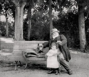 フランシスクサーシー、フランスのジャーナリスト、ドラマ評論家、1895年