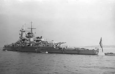 ドイツのポケット戦艦アドラールグラフシュピー、1937年