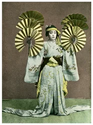 ファンダンスをする少女、日本、1904