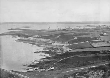 ホリーヘッド-防波堤、1895