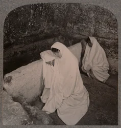 キリストの墓の内部、c1900