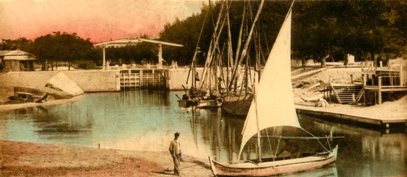 イスマイリア-下向きの水門、c1918-c1939。