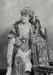 ジュリーフェイギン、フランスの女優、1881年