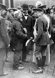 ジョージ5世王とメアリー女王、船主、バーケンヘッド、第一次世界大戦、1914年〜1918年、c1920