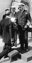 キングジョージV騎士団HMSプリンセスロイヤル、c1930sに乗った副提督パケナム