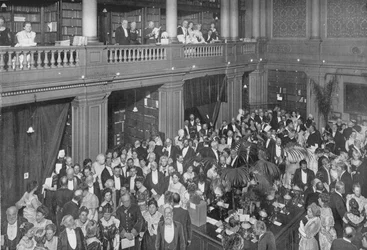 王立協会、ロンドン、c1903 1903でレディースナイト