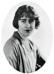 1923年のエリザベスボウリヨン夫人、1937年