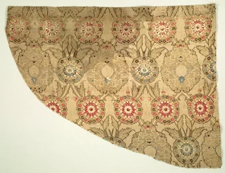 市松模様の地面に2つのオジヴァル花柄のランパス、1550-1575。