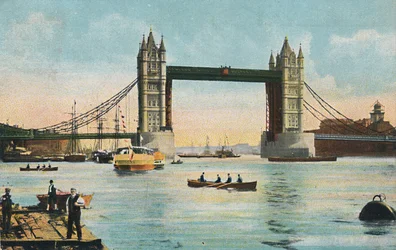 ロンドン-タワーブリッジ、1908年。